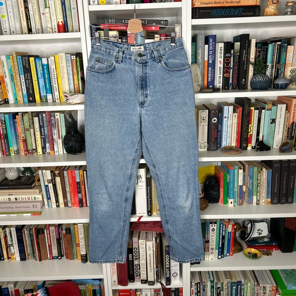 Vintage Blue High Rise Jeans - Picture 2 of 4